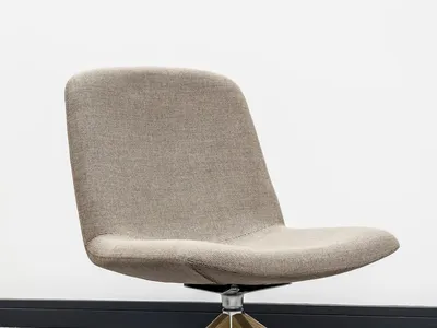 Ergonomic Mesh Chair - view 1