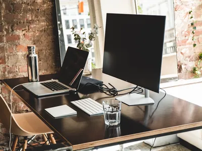 Ergonomic Mesh Chair - view 2